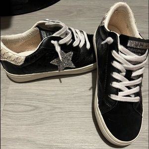 Black leather Vintage Havana Low Top Sneakers